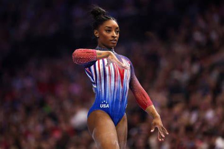 Simone Biles Claps Back at Pregnancy Speculation