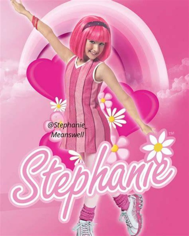 Stephanie Meanswell (Pinkie_Steph) Twitter