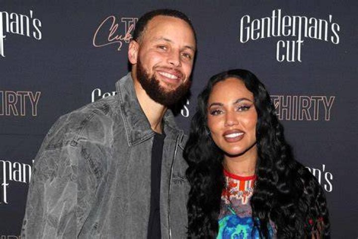 Stephen Curry Once Picked 1 Thing He “Could Not Live Without” in Front of Wife
Ayesha, and It’s Not the NBA or His Phone