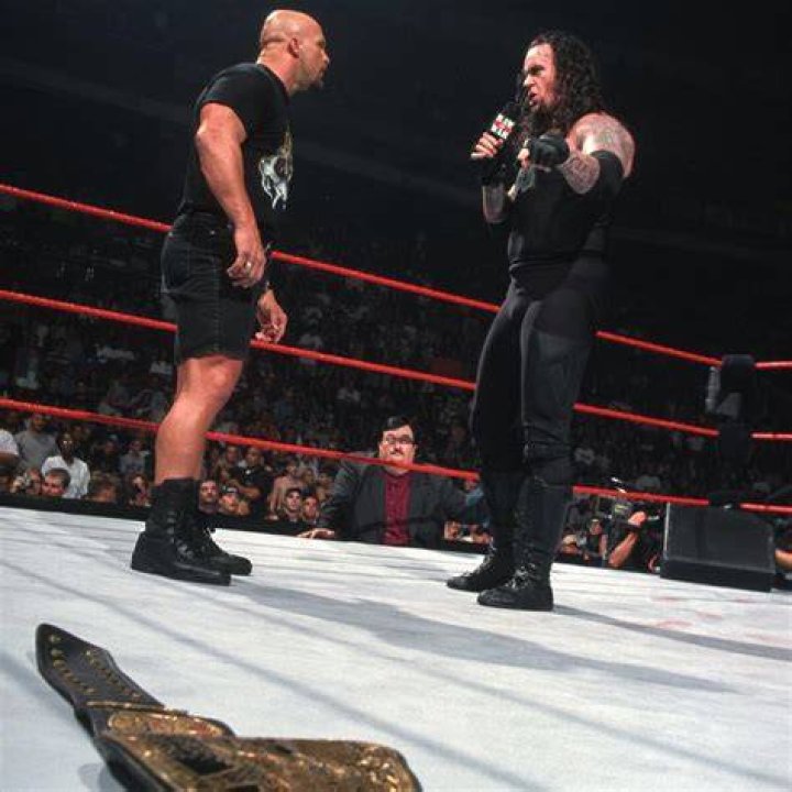 Stone Cold & The Undertaker v Mankind & Kane v The New Age Outlaws v The Nation Raw August 10, 1998 Cropped