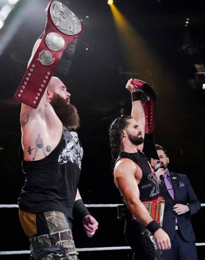 Strowman Rollins Champions