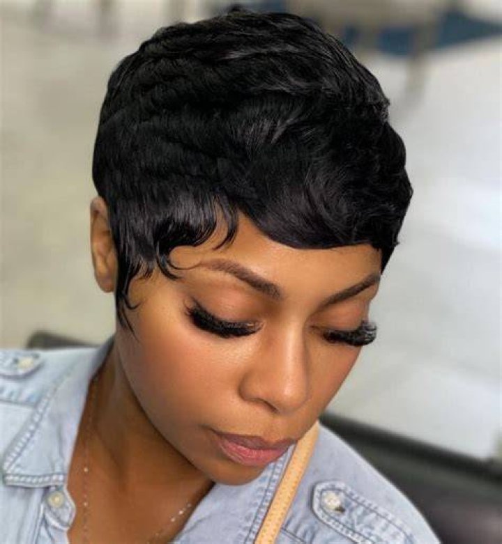 Stunning And Quick Weave Hairstyles For Black Women