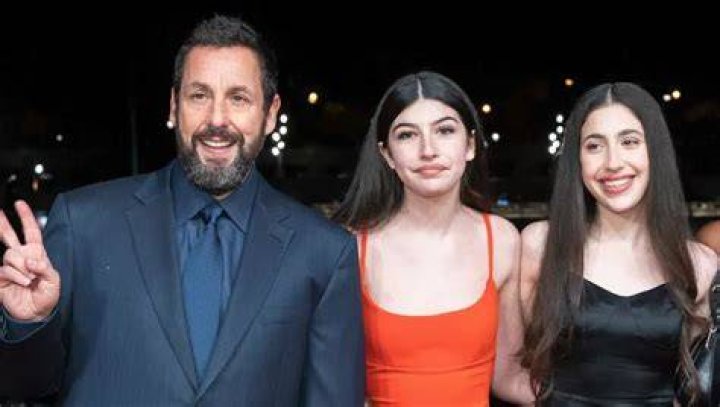 Sunny Sandler Height, Weight, Age, Net Worth, Family, Bio, Salary