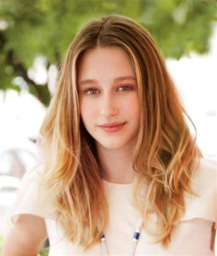 Taissa Farmiga a PERFECT older Laura Kinney Beauty, Vera farmiga, Hair