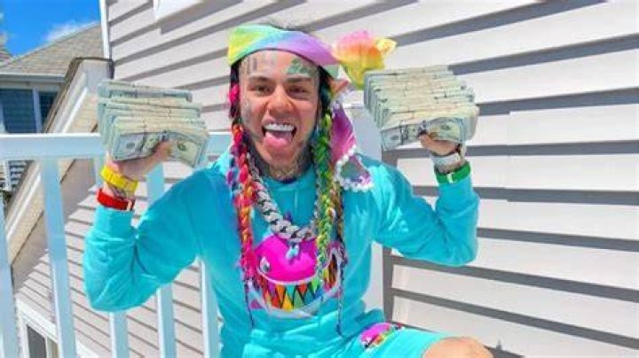 Tekashi 6ix9ine Net Worth (2021), Height, Age, Real Name, Dead?