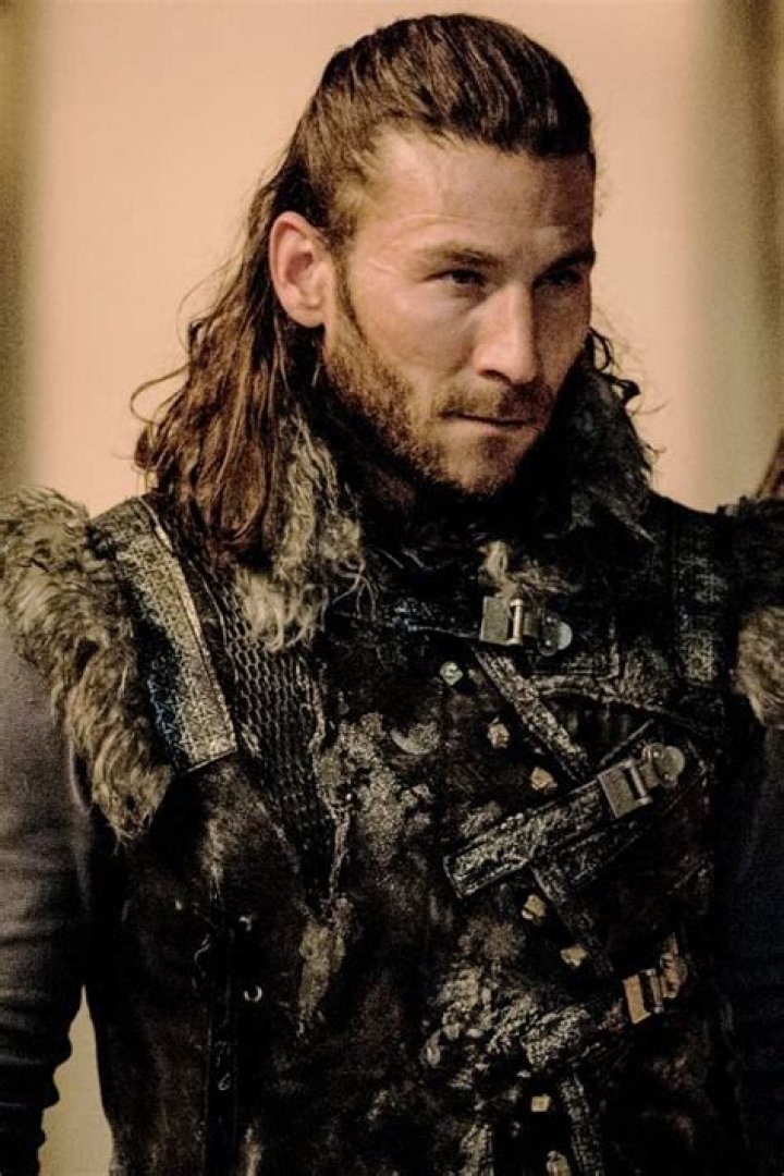 The 100 King Roan of Azgeda Roan the 100, The 100 show, Lexa the 100