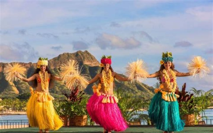 The Best Luaus in Oahu and Honolulu