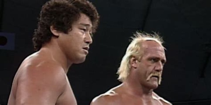 The Road Warriors and Genichiro Tenryu in the locker room. 