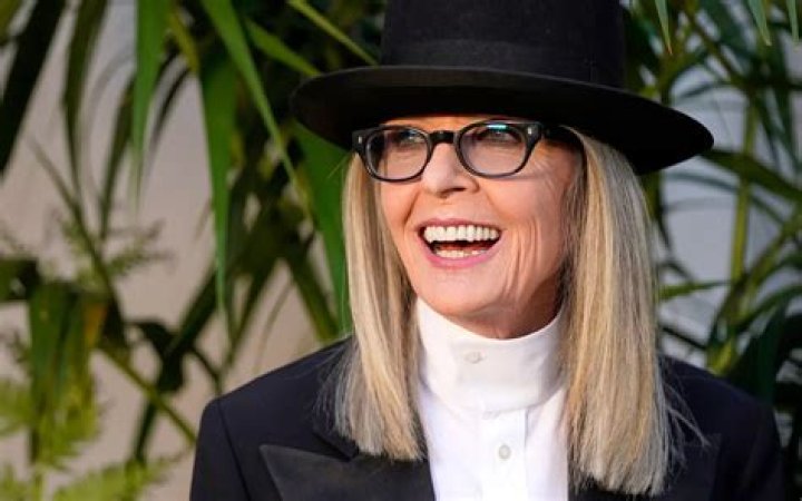 The Truth About Diane Keaton And Keanu Reeves' Relationship