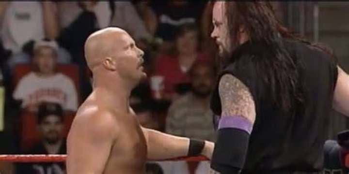 The Undertaker v Steve Austin Raw June 28, 1999 Cropped