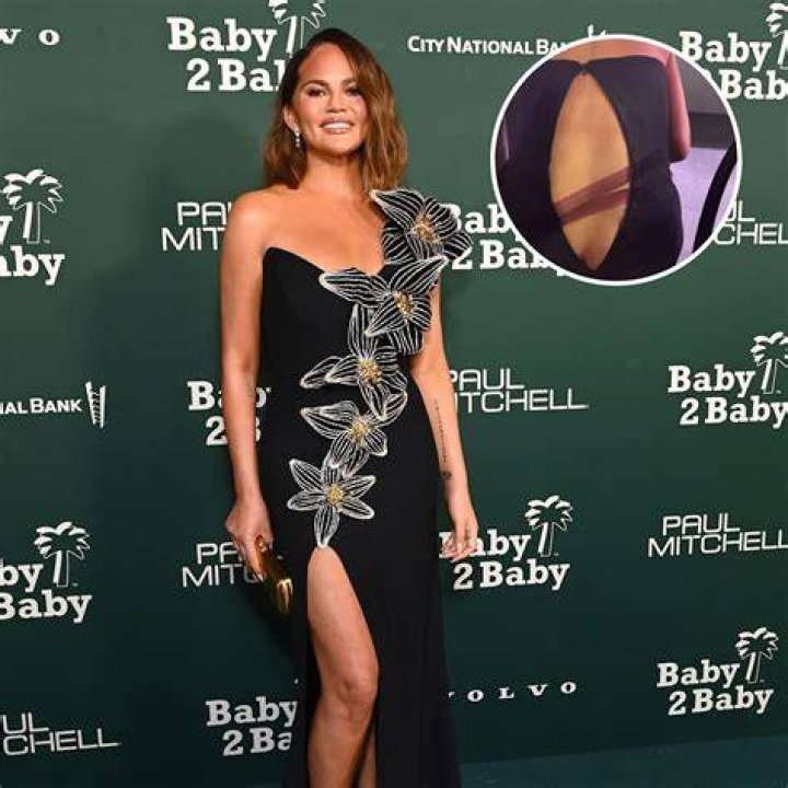 This Chrissy Teigen Wardrobe Malfunction Is Legit NSFW StyleCaster