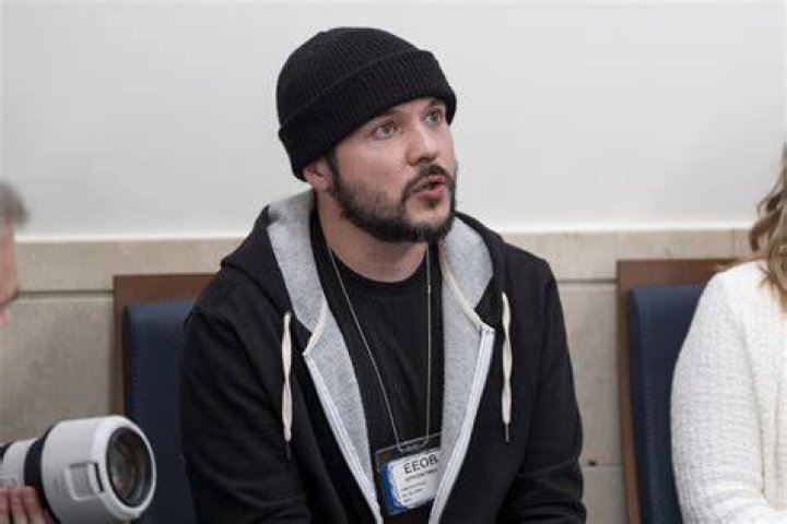 Tim Pool Without Beanie: The Evolution Of A Media Personality