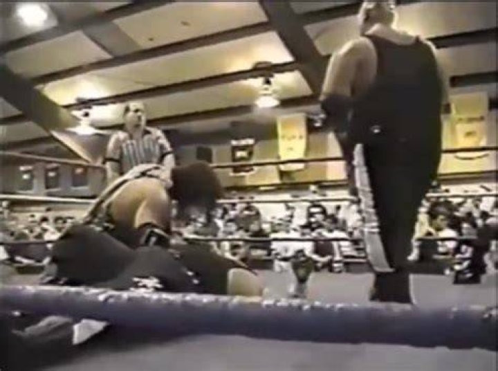 Tommy Dreamer vs Brian Lee
