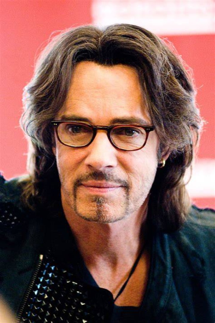 Top 10 Male Rock Musicians Over the Age of 65 (and Still Going Strong