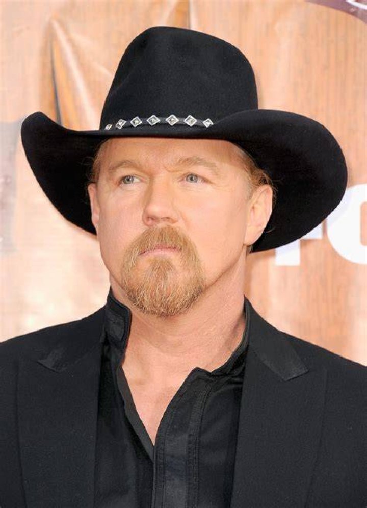 Trace Adkins Biography, Age, Weight, Height, Friend, Like, Affairs