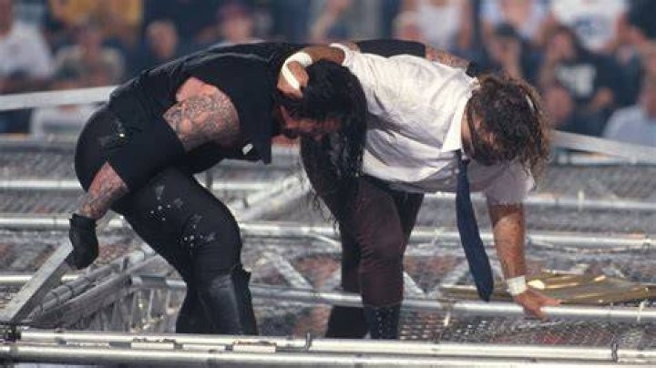 Undertaker v Mankind IYH 11 Cropped