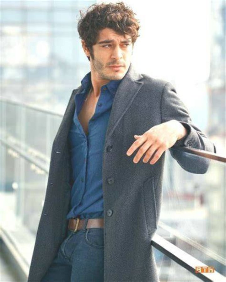 Unveiling The Burak Deniz And Hande Er&ccedil;el Relationship A Tale Of Love