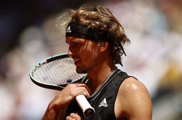 UPSET! Ugo Humbert Knocks Out 3rd Seed Alexander Zverev at ATP Halle 2021