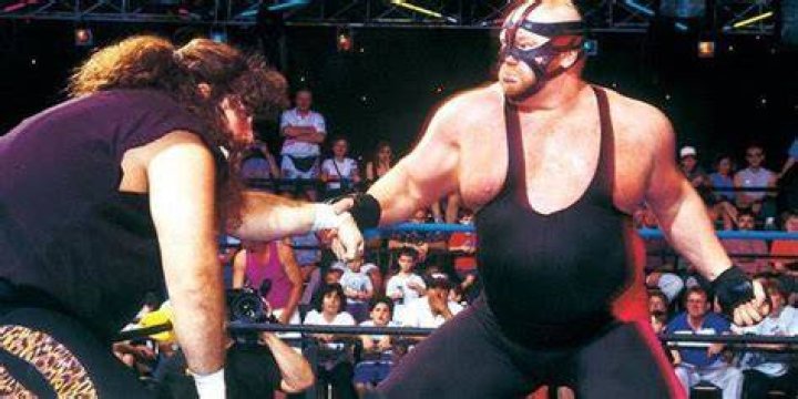 Vader vs Mick Foley in ring wrestling
