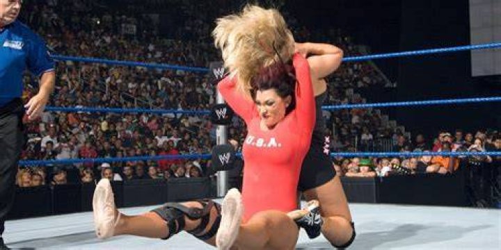 Victoria WWE Cropped