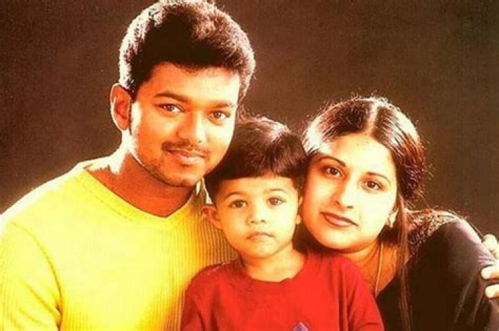 Vijay Biography Age, Son, Wife, Family, First Movie, Height & More
