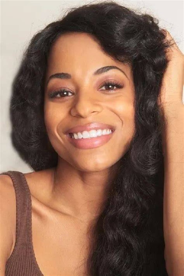 Vivian Nixon Fan Casting