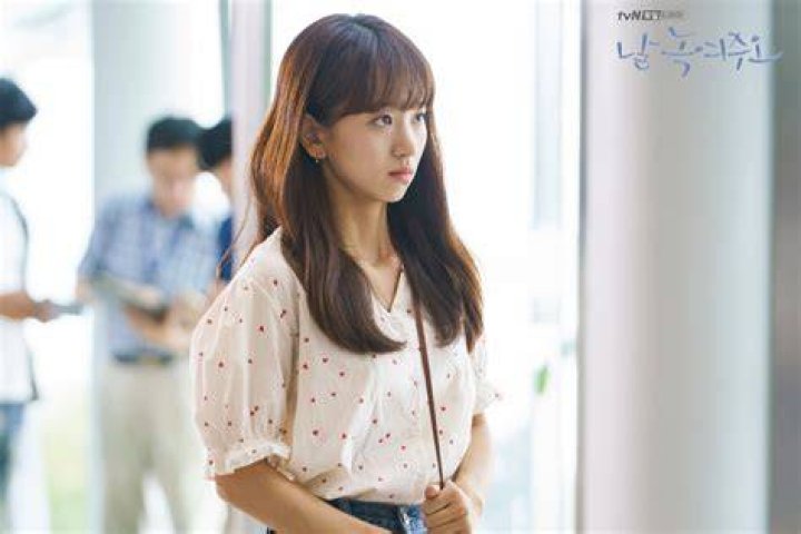 Won Jin Ah Movies, Bio and Lists on MUBI