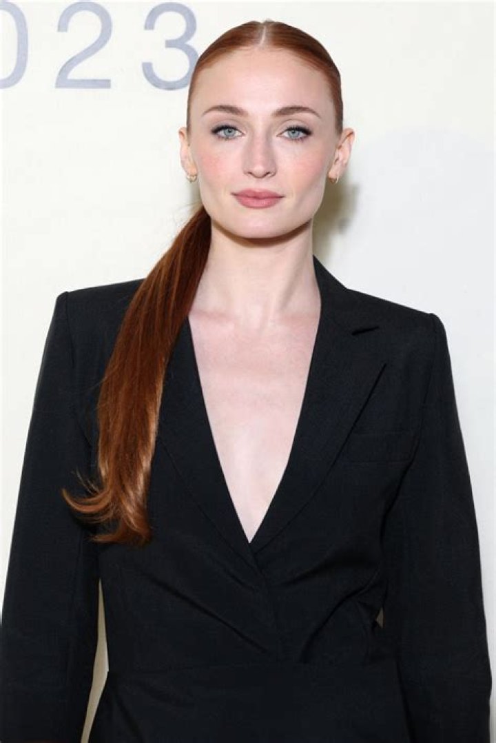 young.Sophie Sophie Turner Photo (35234355) Fanpop