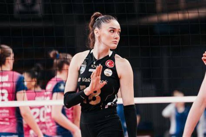 Zehra Gunes: The Rising Star Of Women's Volleyball