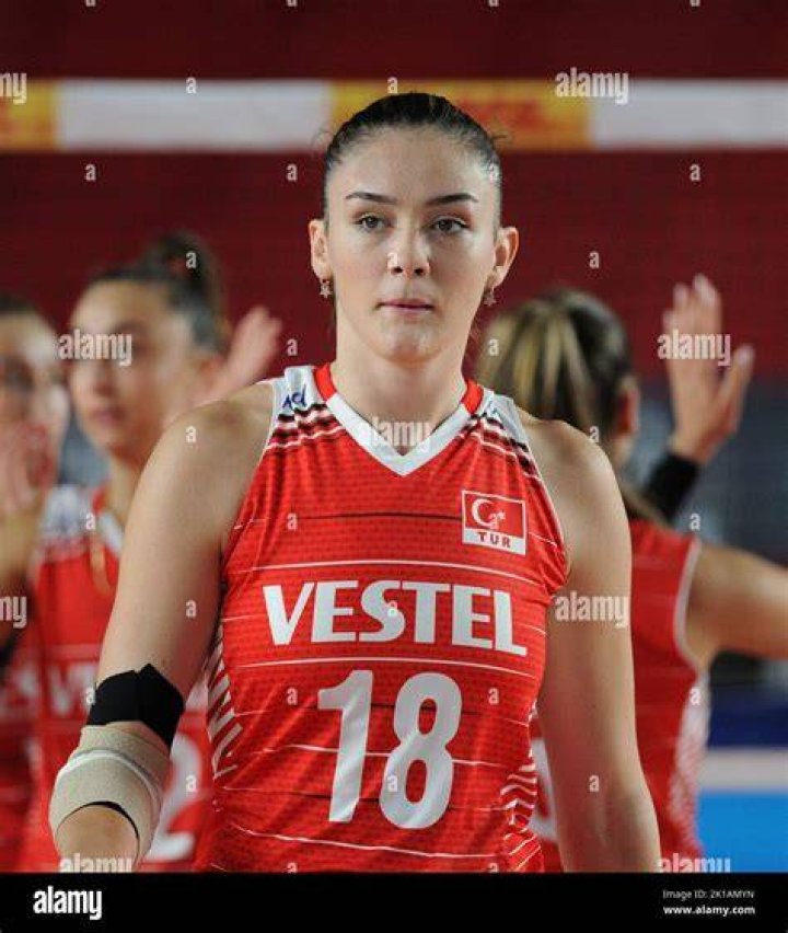 Zehra G&uuml;neş's Biography, Weight, Height, Age, Career, Achievements
